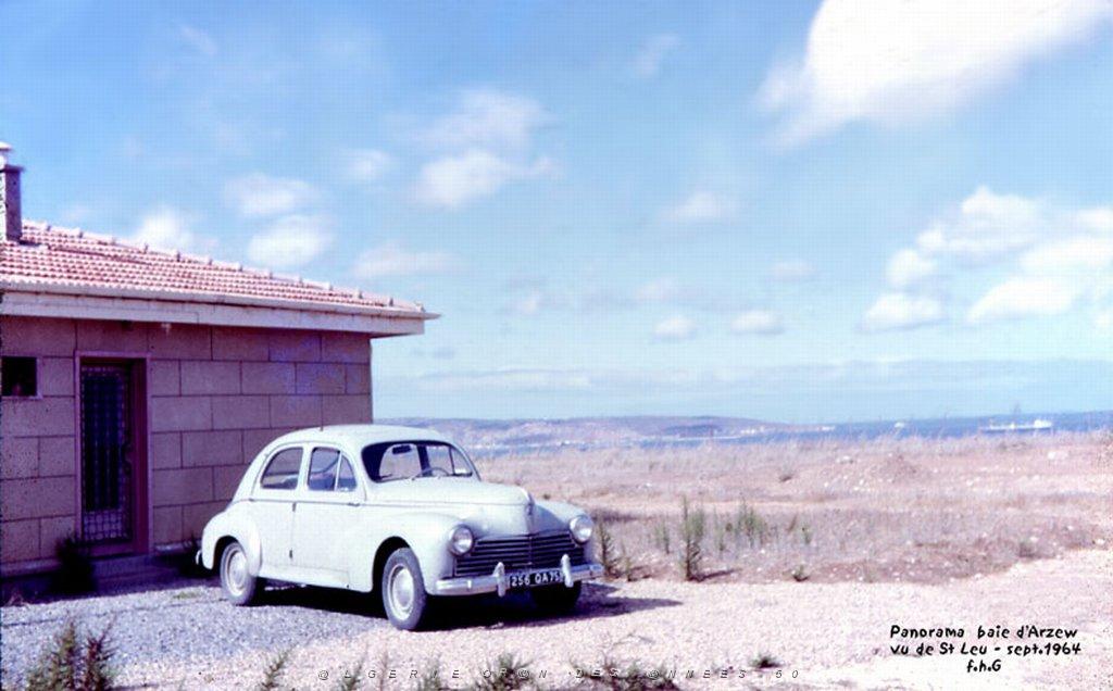 SAINT LEU VUE DE LA BAIE D ARZEW 1964.JPG